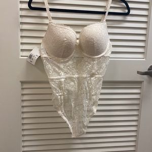 new white lace lingerie XL forever 21